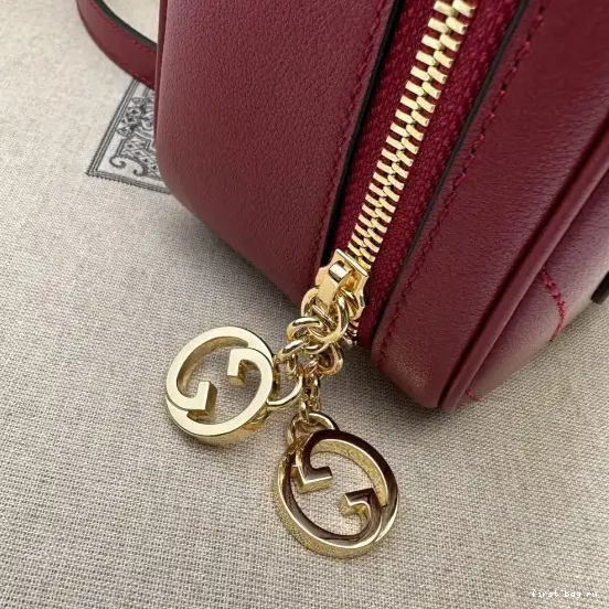 First bag ru TOP HANDLE BLONDIE BAG GUCCI 0525